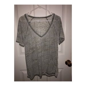 American Eagle tshirt